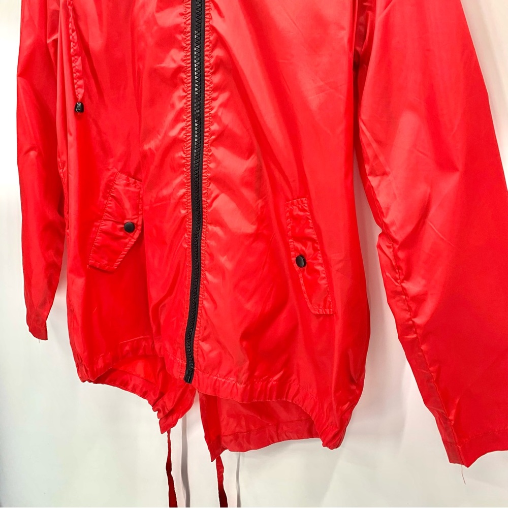 Thread & Supply Red Hooded Windbreaker Lightweight Jacket Size Medium - Picture 3 of 12